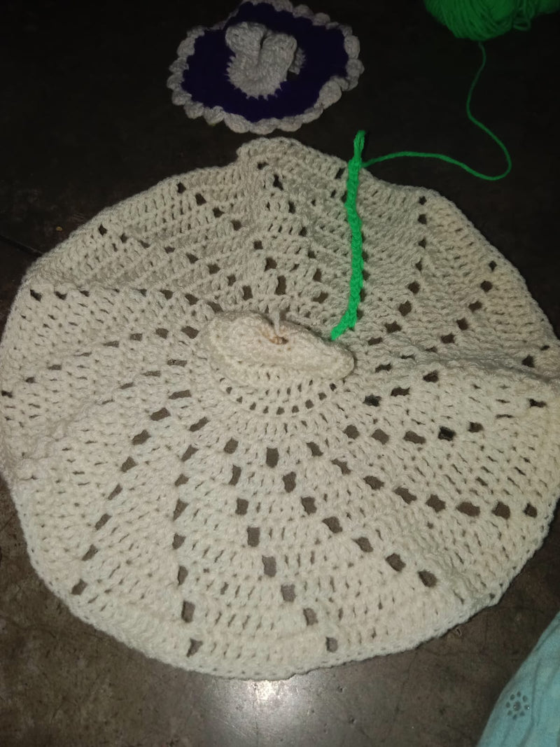 Handmade Crochet White Kanha Ji Dress Set – Elegant Traditional Poshak for Laddu Gopal